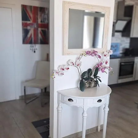 Luxussuite 1a Meerblick, Maritim Residenz, 22er Stock, Modernes Styling, Am * Lübeck