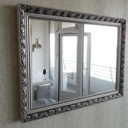 Luxussuite 1a Meerblick, Maritim Residenz, 22er Stock, Modernes Styling, Am Lübeck
