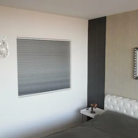 Appartement Luxussuite 1a Meerblick, Maritim Residenz, 22er Stock, Modernes Styling, Am