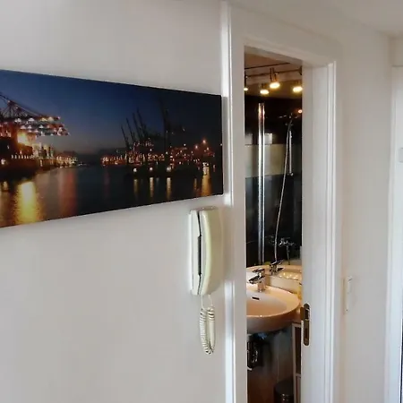Luxussuite 1a Meerblick, Maritim Residenz, 22er Stock, Modernes Styling, Am Apartman