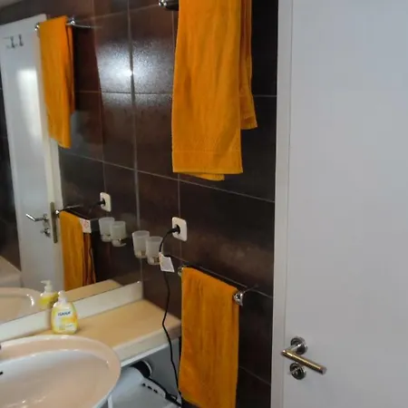 Luxussuite 1a Meerblick, Maritim Residenz, 22er Stock, Modernes Styling, Am Lübeck