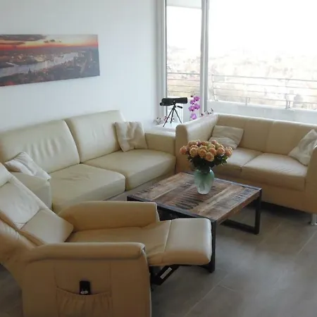 Lägenhet Luxussuite 1a Meerblick, Maritim Residenz, 22er Stock, Modernes Styling, Am