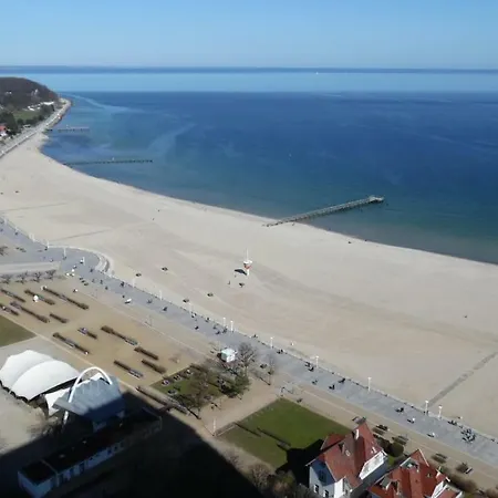 Luxussuite 1a Meerblick, Maritim Residenz, 22er Stock, Modernes Styling, Am * Lübeck