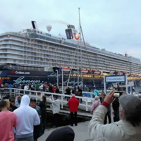 Luxussuite 1a Meerblick, Maritim Residenz, 22er Stock, Modernes Styling, Am Appartement