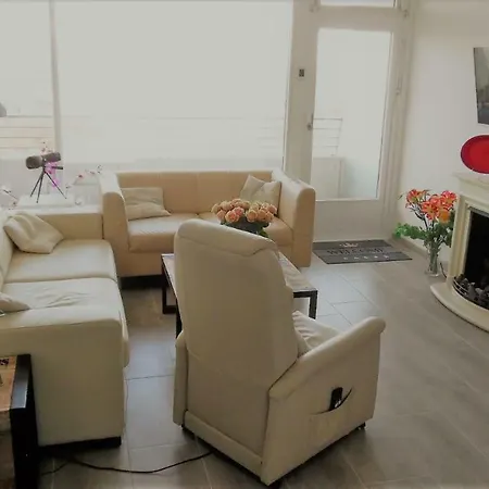 Luxussuite 1a Meerblick, Maritim Residenz, 22er Stock, Modernes Styling, Am