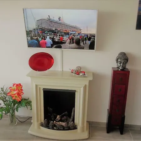 Luxussuite 1a Meerblick, Maritim Residenz, 22er Stock, Modernes Styling, Am